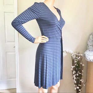 Express Women’s Striped Dress Blue/Black Stretchy